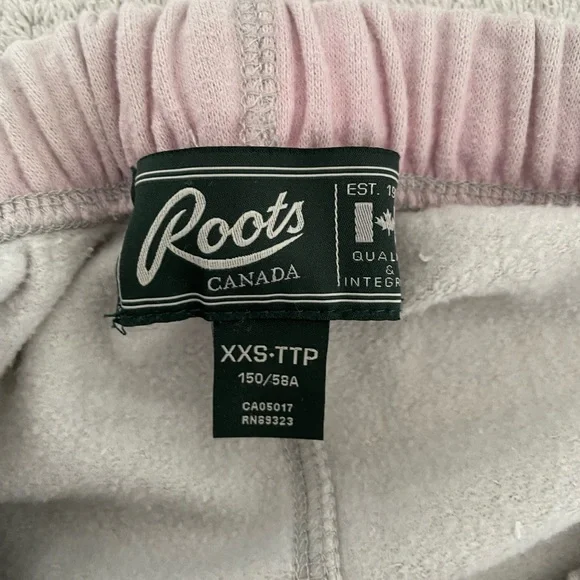 Comfy Roots Sweats - Picture 7 of 7
